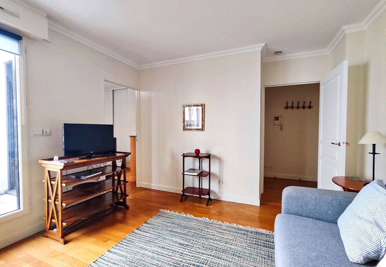 Appartement à Paris - Passage Doisy - Paris 17 - 217075